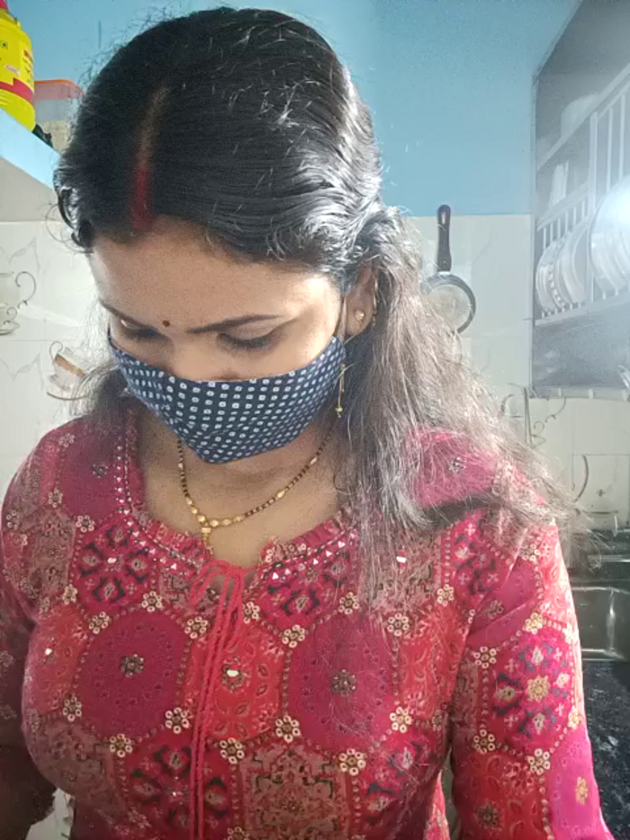Anu-sexy-cpl