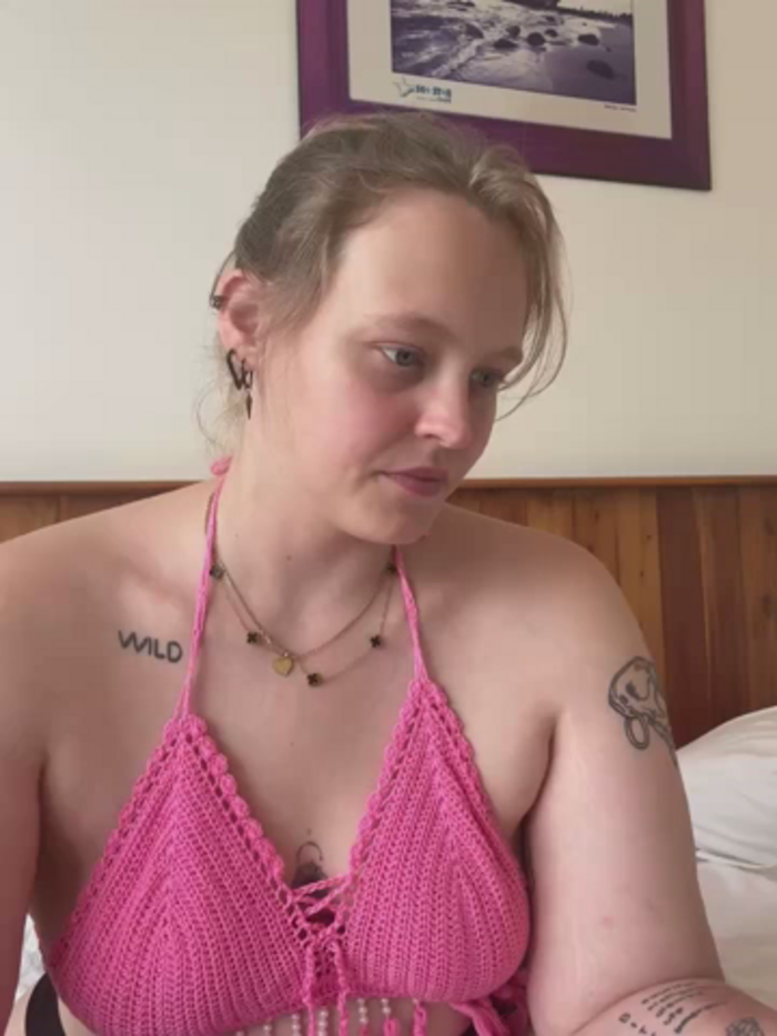KinkyAmy6