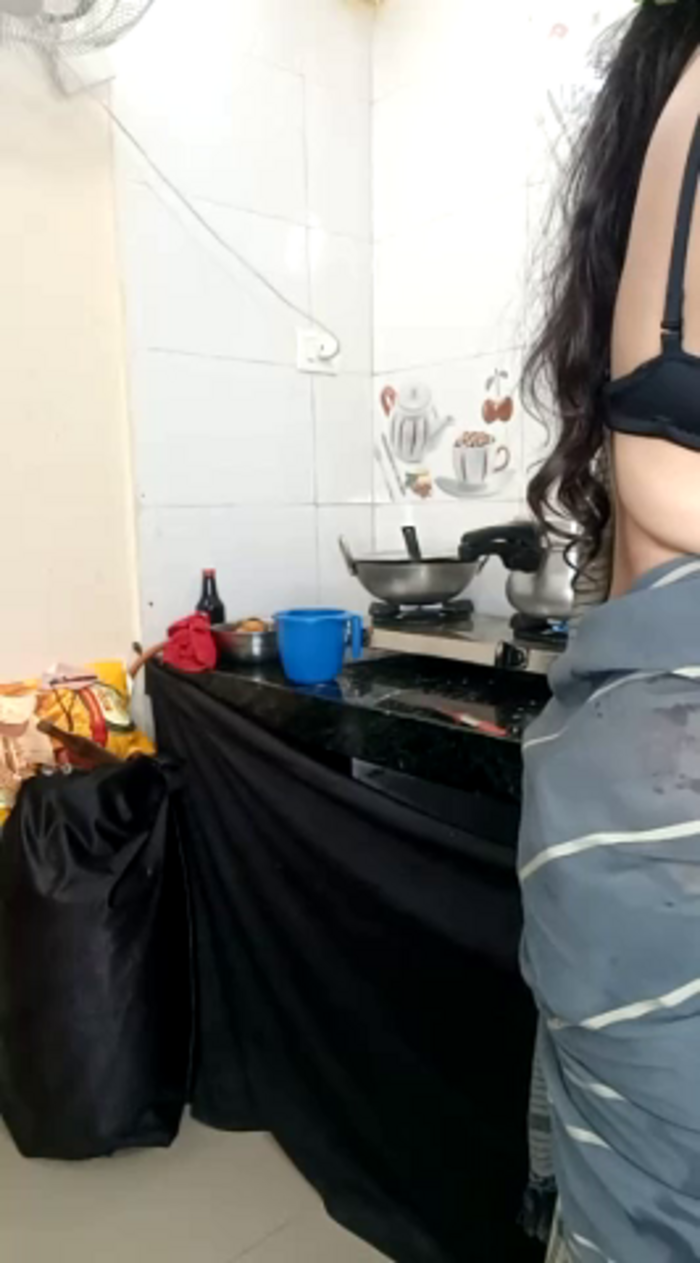kaamuk_shweta