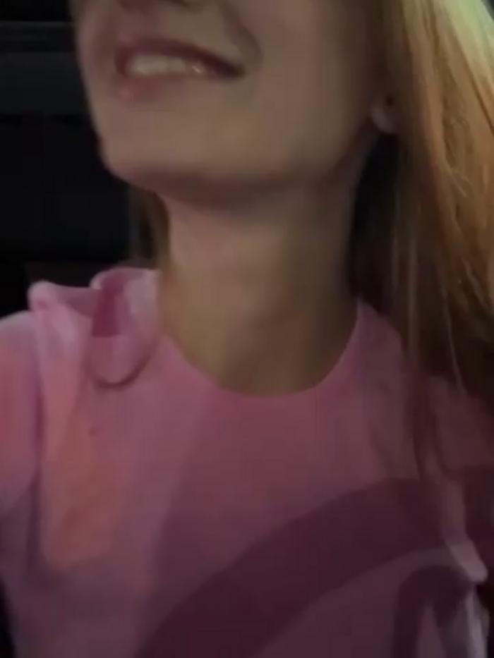 -AngelAri-
