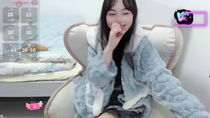 Hot-nini20