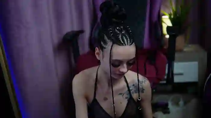 2025/02/07/stripchat-rachelrave-04-31-18