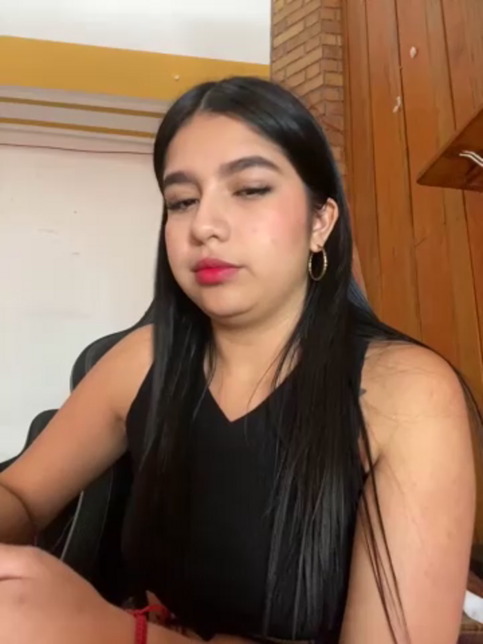 SaritaHot_69