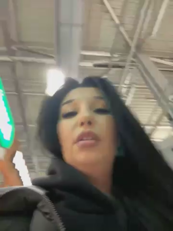 Tisha_Busty