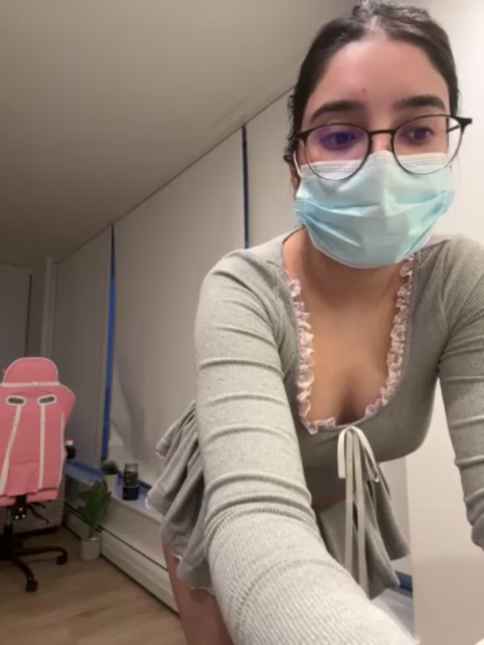 jAsMinE678