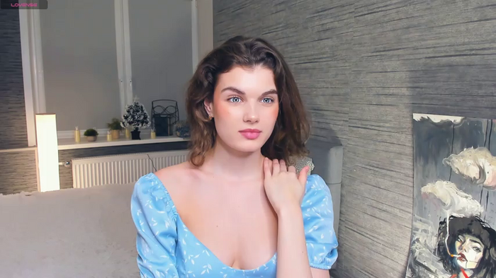 FloraDobb