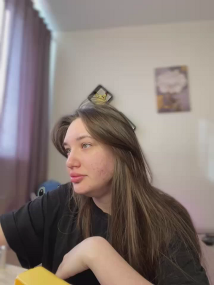 Holly_Molii