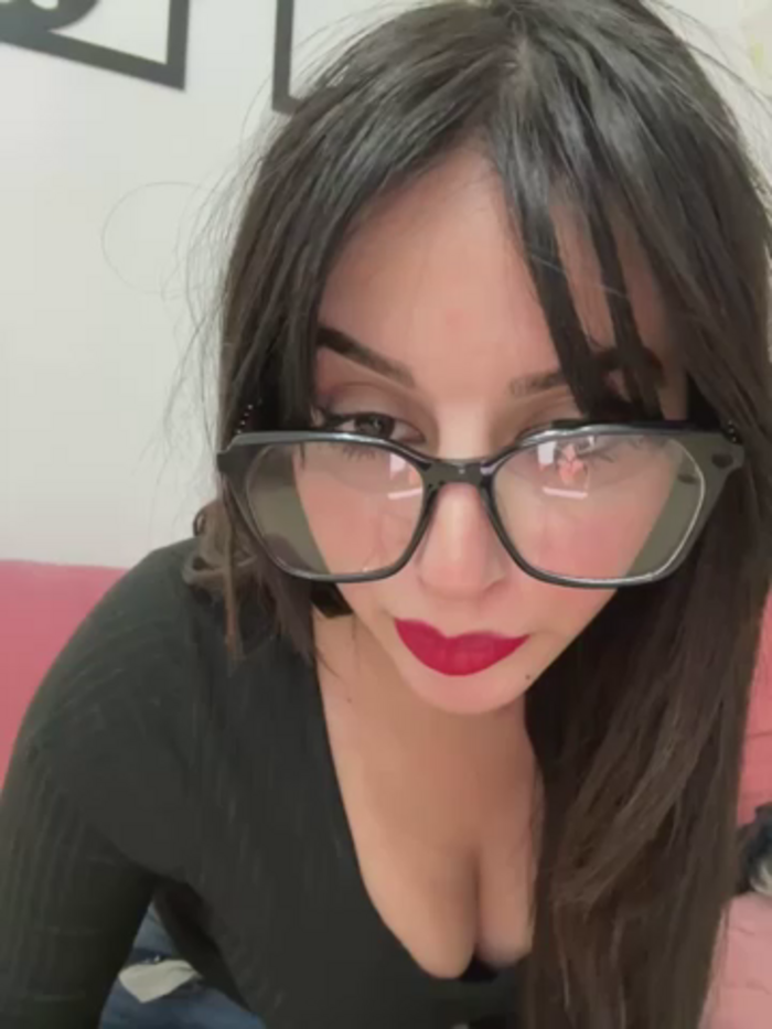 Hot_malak