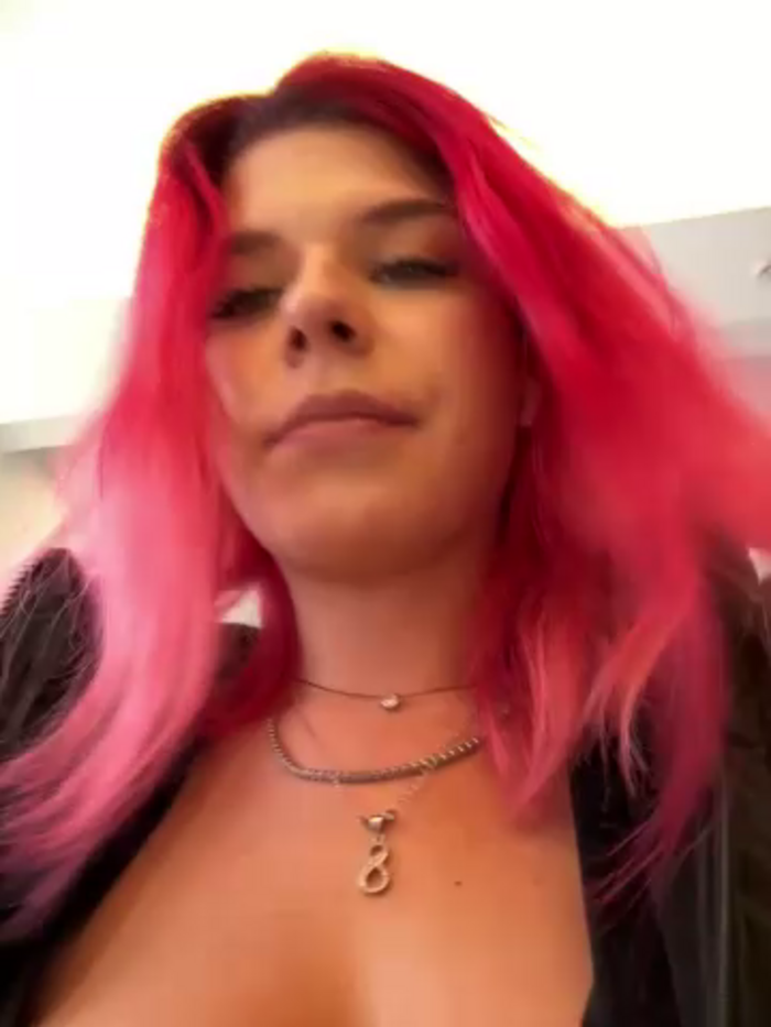 RiriRoseey