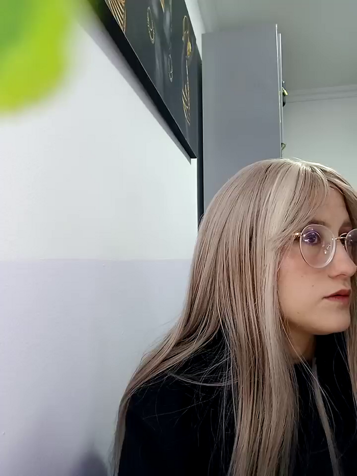 SussanHottye1_