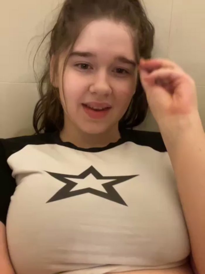 HornyGirlH
