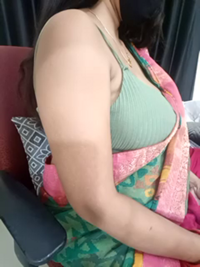 kaamuk_shweta