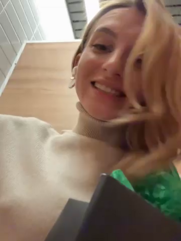 -AngelAri-