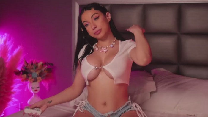 Anais_Bloom