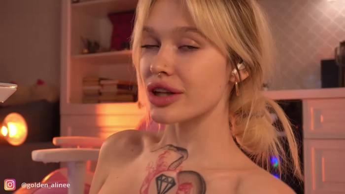 Golden_Aline