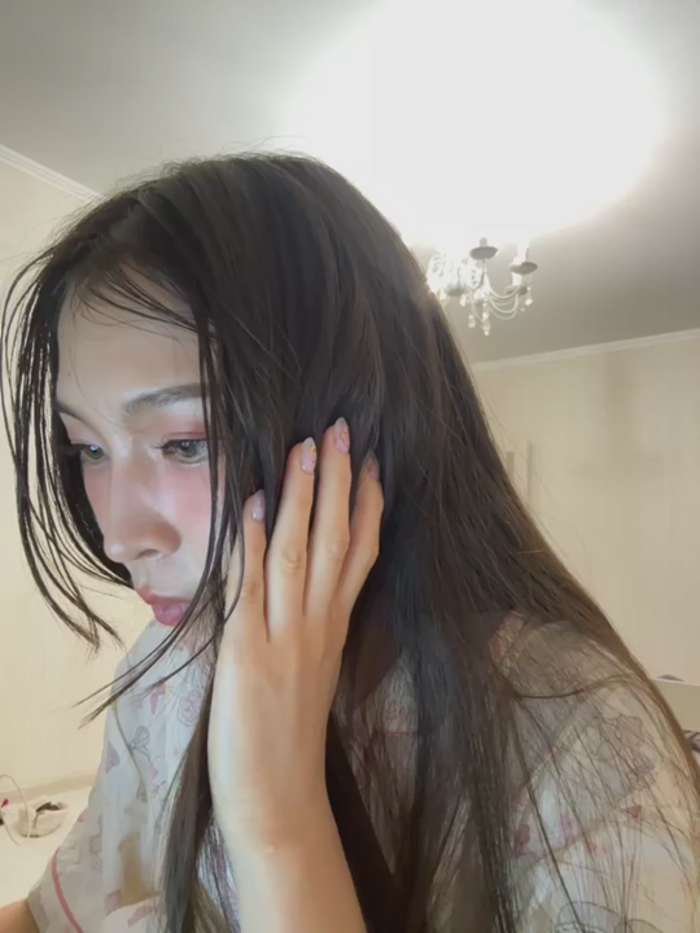 MikaAoki