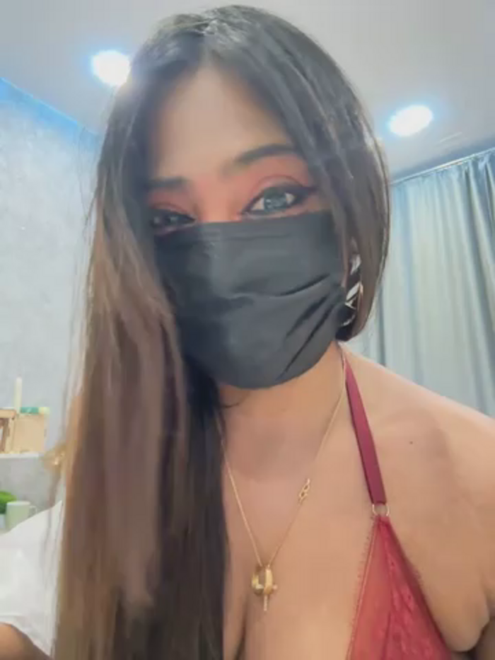 MonalisaDono18