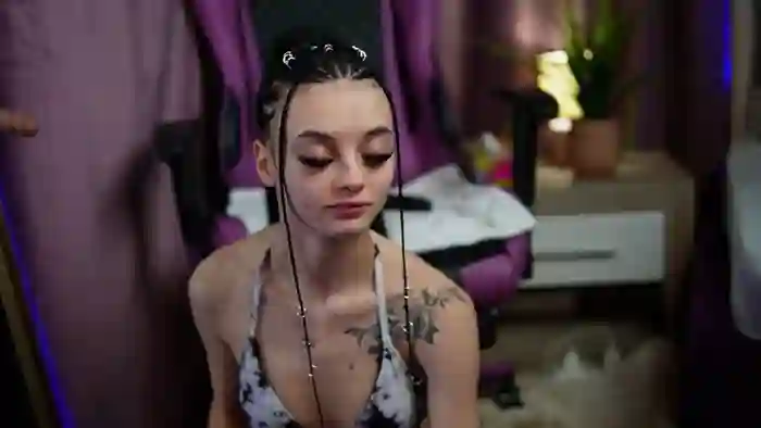 2025/02/09/stripchat-rachelrave-22-26-56