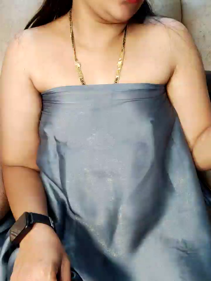 Unique_Housewife