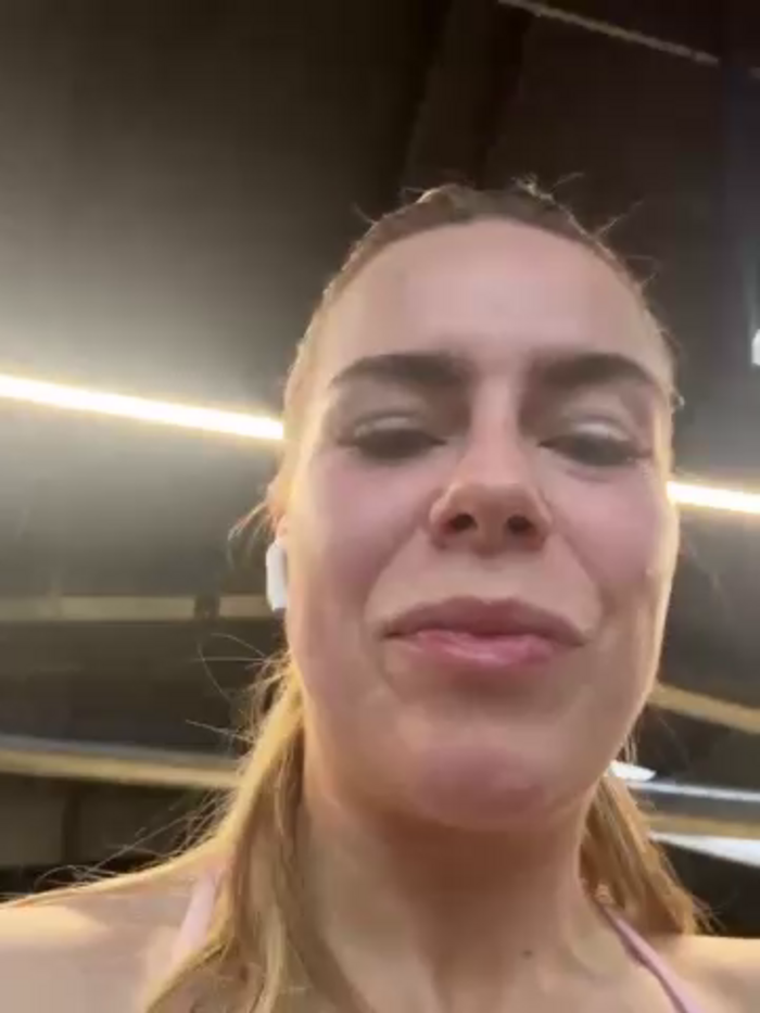 oliviafranciis
