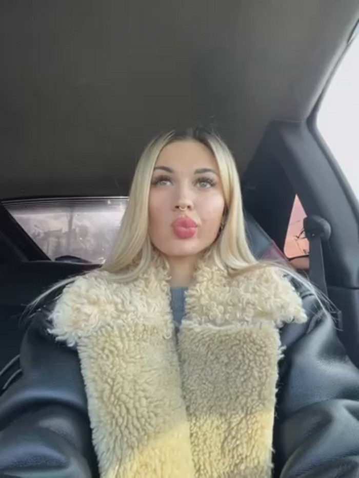 Charming_Ritta