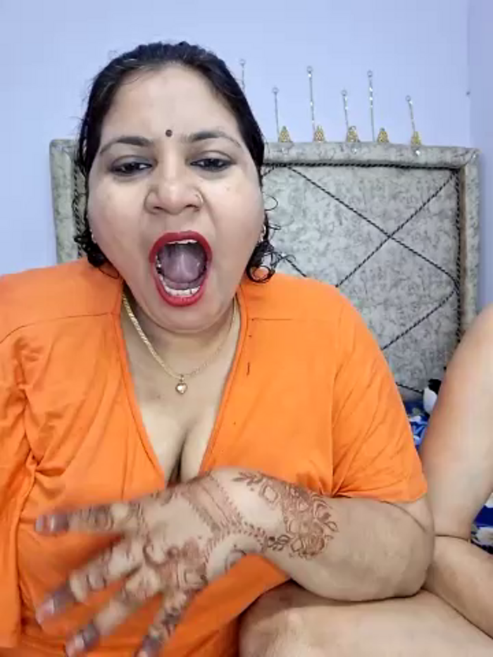 MOM-SUN-COUPLE
