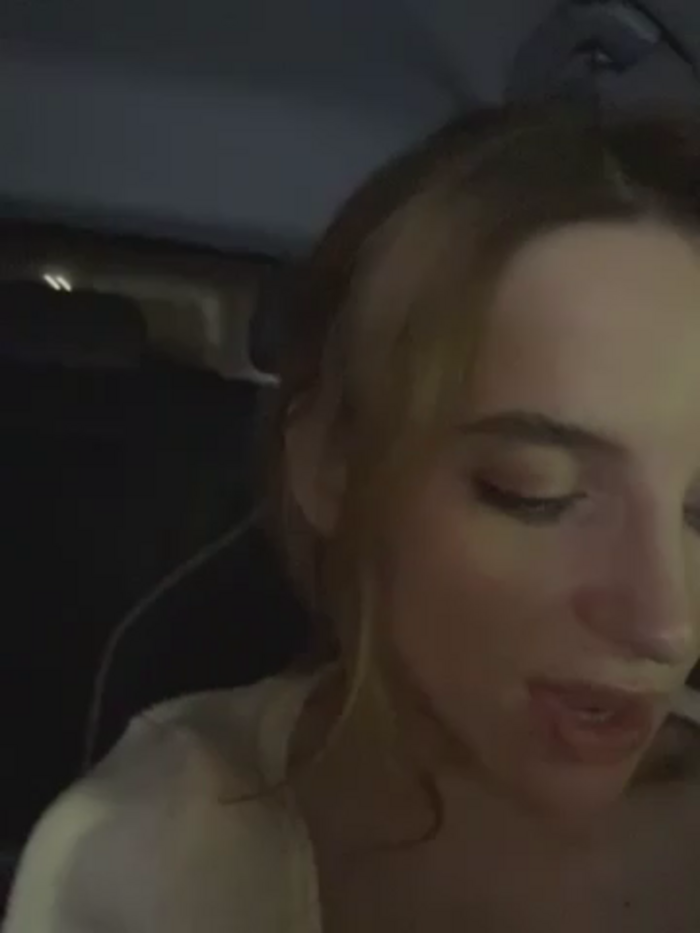 -AngelAri-
