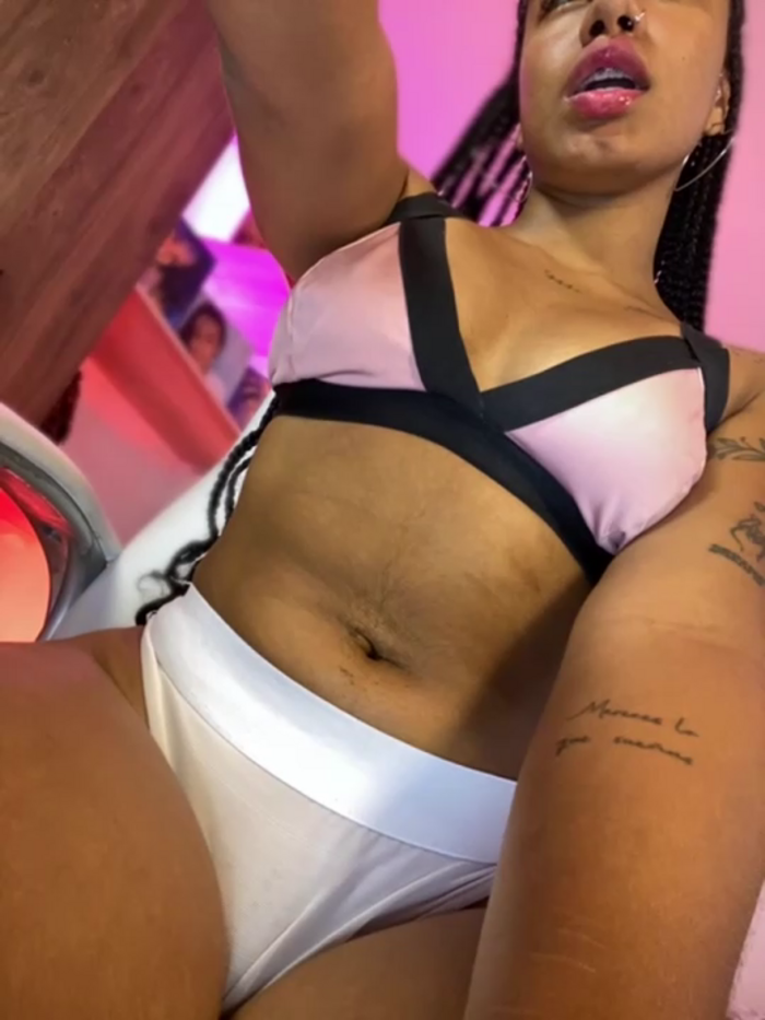 ATENEA_SEXXXY
