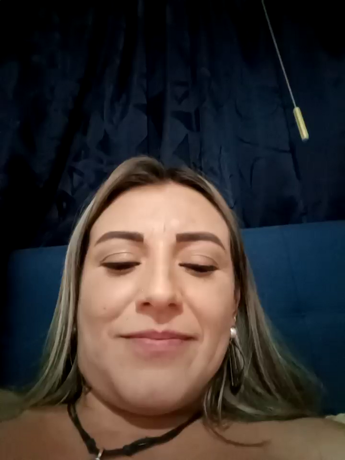 Isabellaa_Garcia_