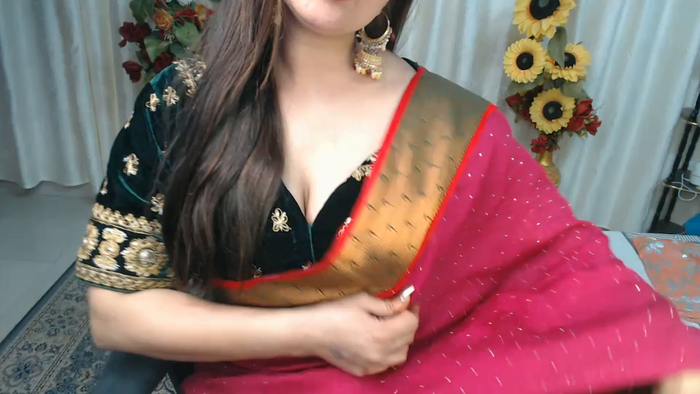 Mahimagic_doll
