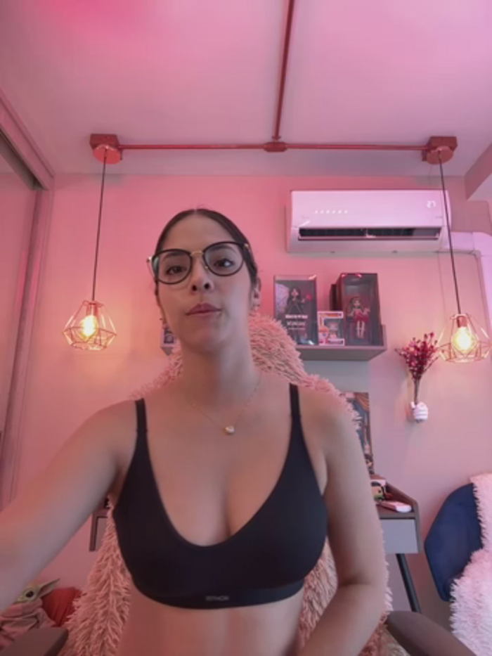 Zoe_Bae