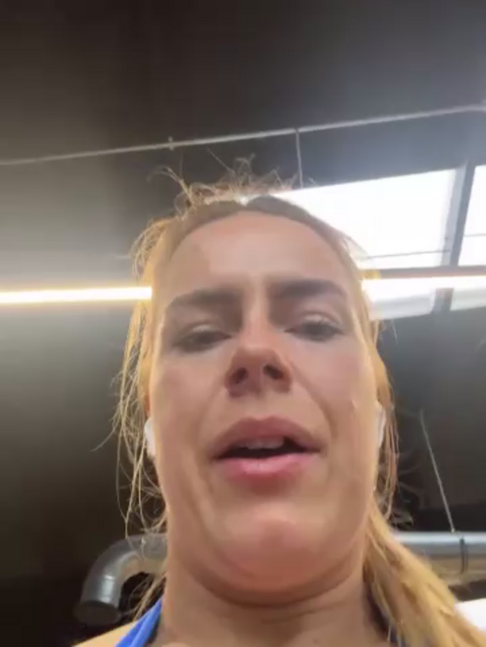 oliviafranciis