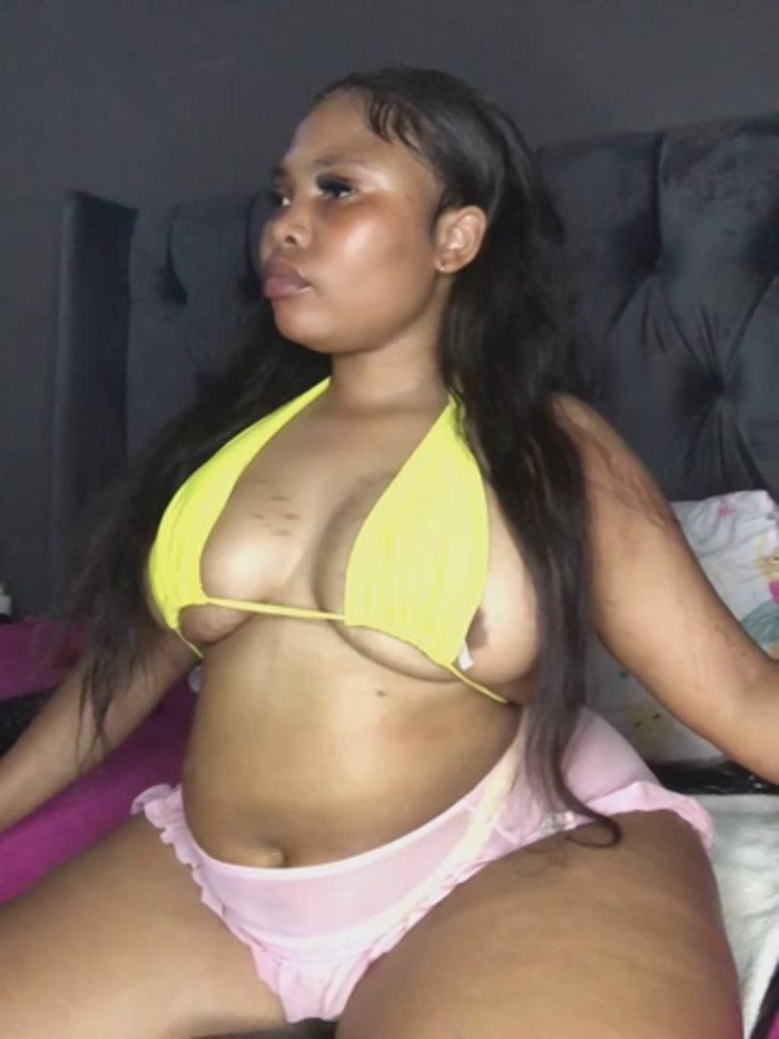 Anaelle24