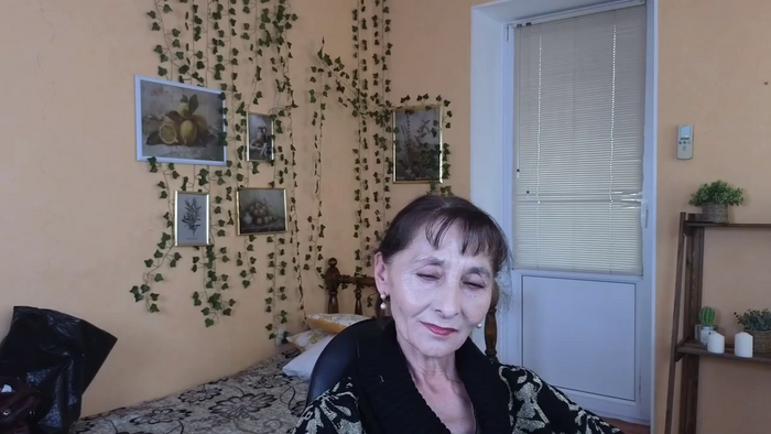 Angelina_Annual