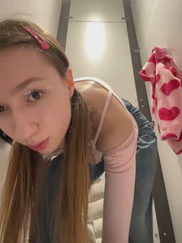 Lia__Love