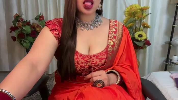 Mahimagic_doll