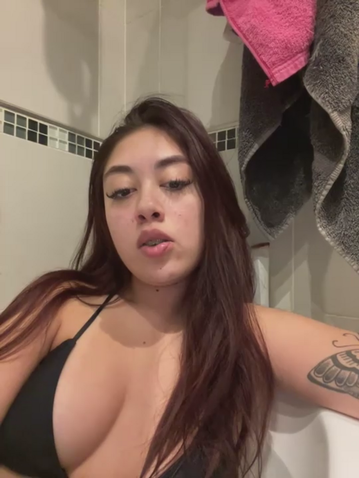 yourdreamgirl11