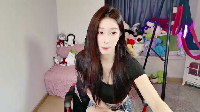 zxcsfgvcdhw