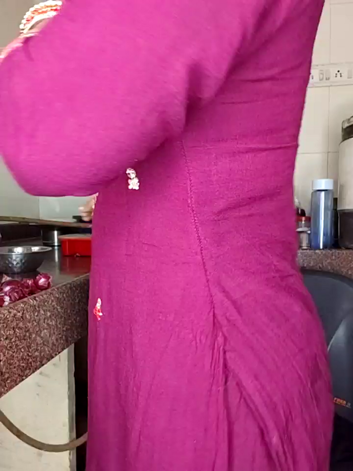 DesiRiya77