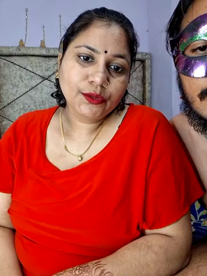 MOM-SUN-COUPLE