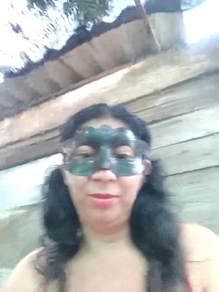 Mature-Mom