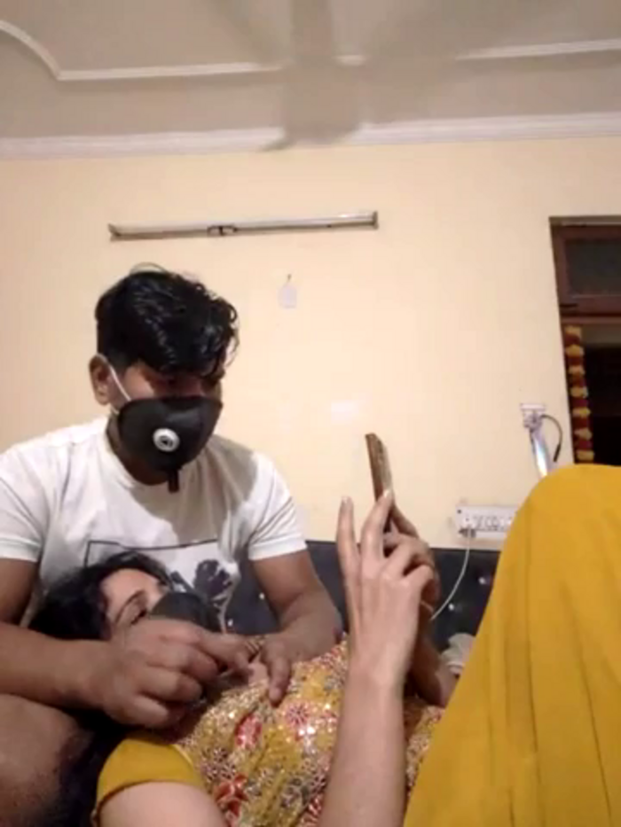 hot_couple_4