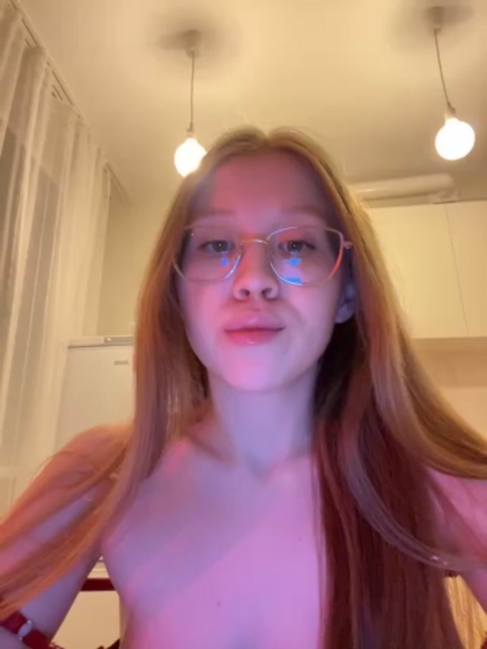 Eva_Weyne