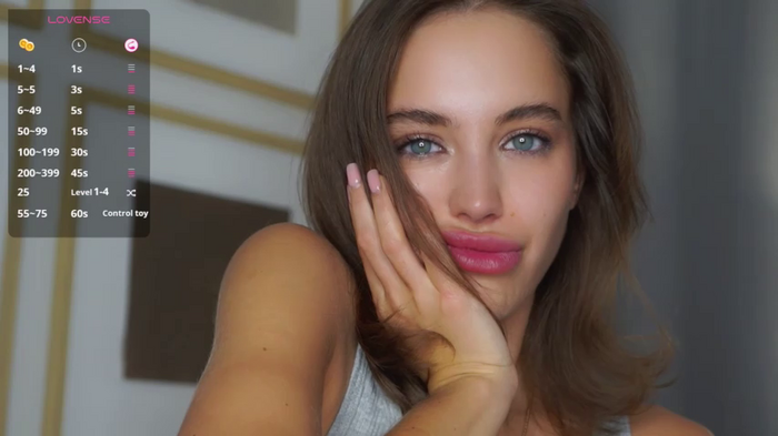 LeonaDecabrio