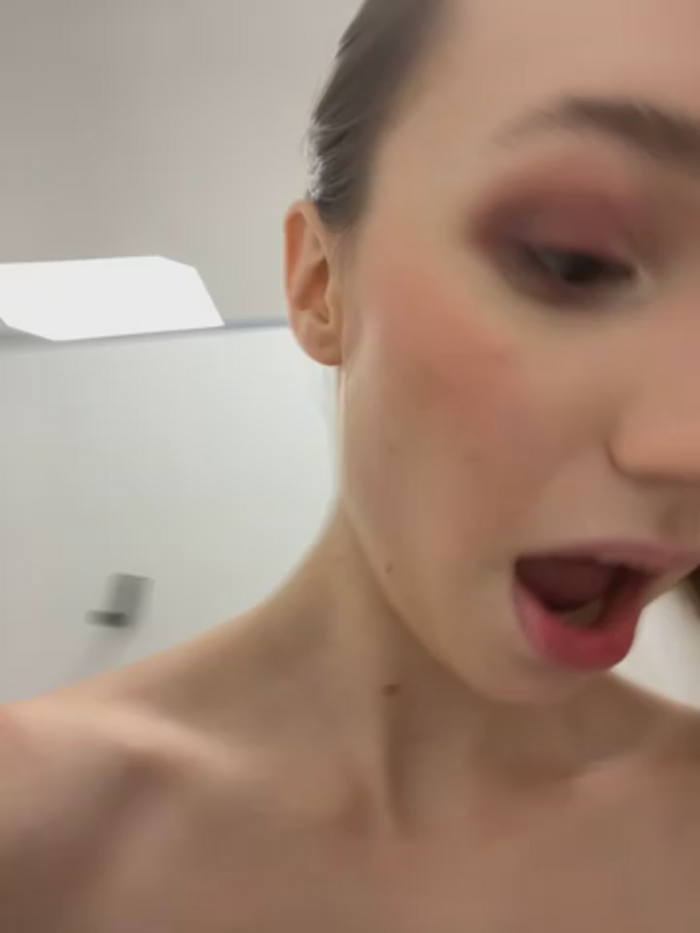 Lia__Love
