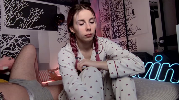 niki7377