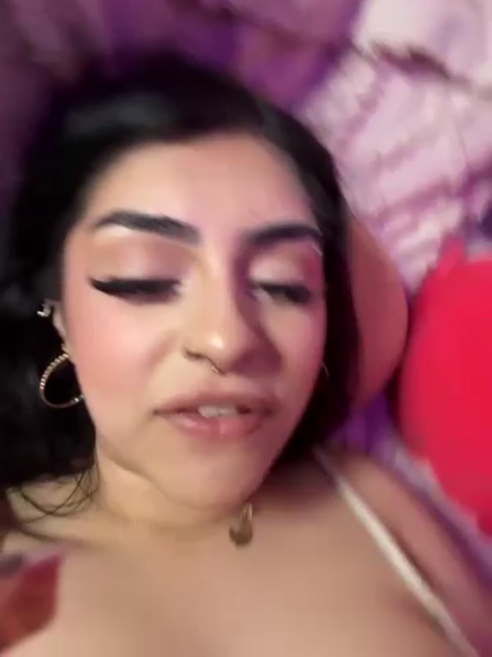 ThickerThanYoBitch