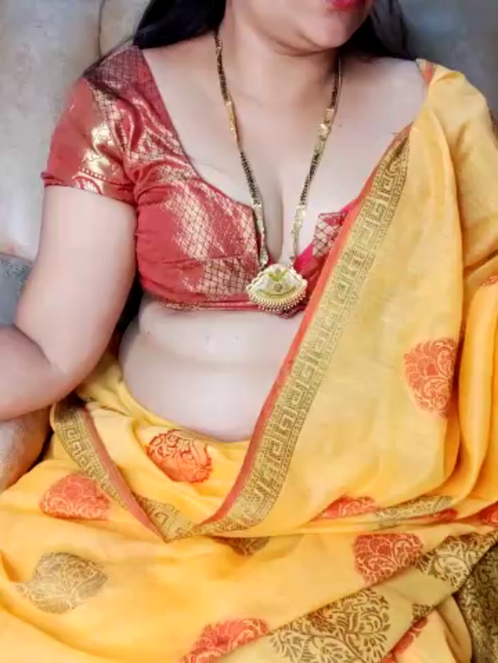 Unique_Housewife