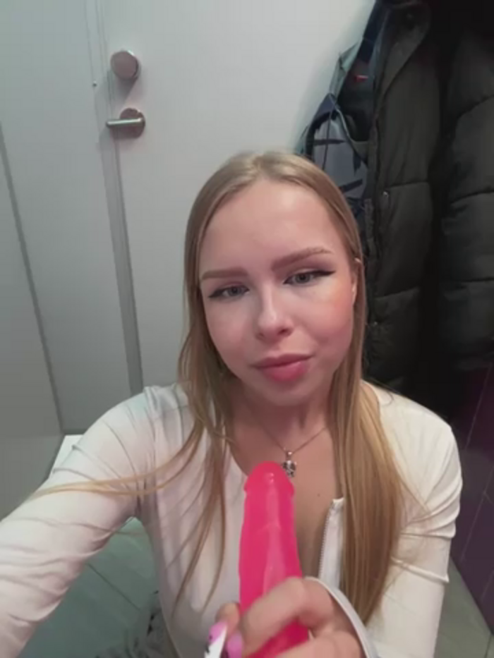mur_girl