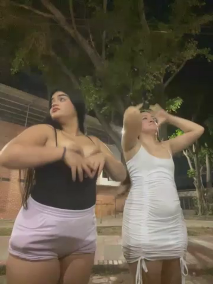 royalgirls_x